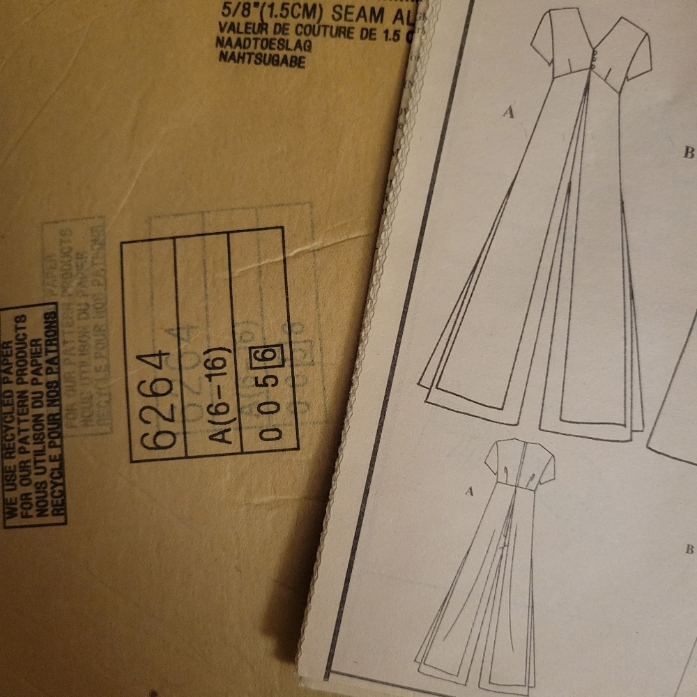 Gorgeous  Sewing Pattern - Picture 3 of 5